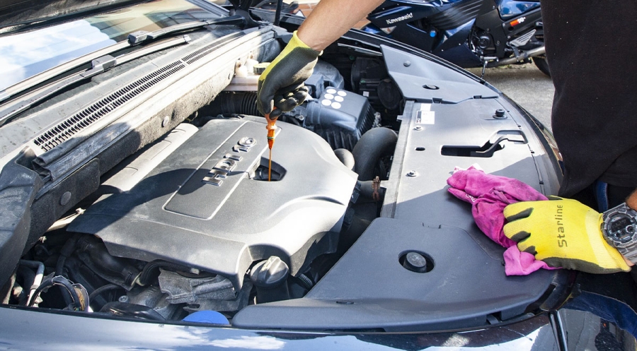 What You Need to Know About Winter Oil Changes
